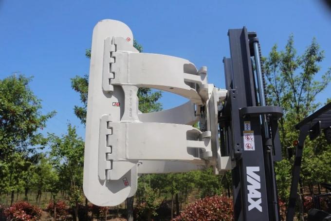 3.5 Tons Rough Terrain Forklift với động cơ Nhật Bản 4