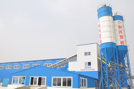 Nhà máy sản xuất bê tông cao HZS60 60M3H 110kw Nhà máy sản xuất bê tông trung tâm thương mại với máy trộn