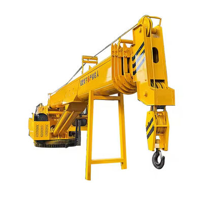 Xe nâng tàu XDEM Động cơ diesel Telescopic Boom Crane Tăng cường hoạt động cứu hộ ngoài khơi với độ chính xác