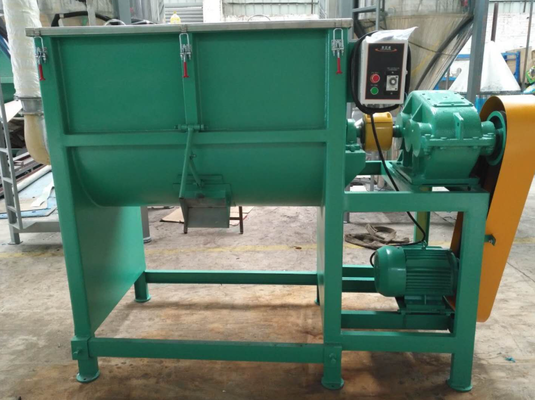 Máy trộn thức ăn chăn nuôi chống ăn mòn ngang Máy trộn thức ăn chăn nuôi bảo trì thấp với cạnh tròn an toàn