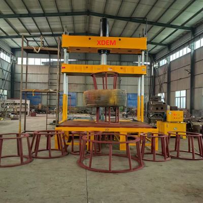 XDEM 260T Máy ép lốp xe thủy lực cho khai thác mỏ Lốp xe OTR Xe tải khai thác mỏ Lốp xe 23.5R25 29.5R25 35/65R35 45/68R45