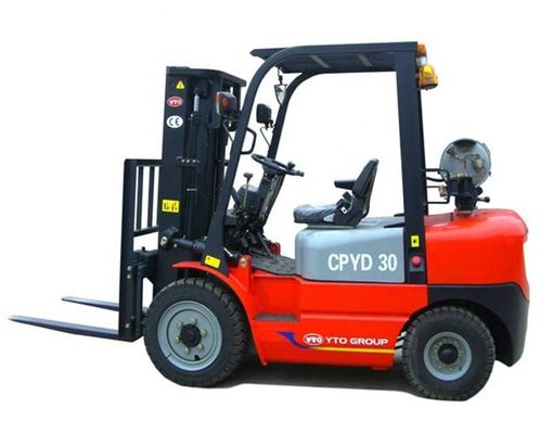 Xe nâng 4 bánh YTO, Xe nâng 3 tấn 10km / H với động cơ xăng