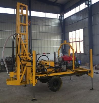 Máy khoan giếng 90r / phút 18,5kw gắn trên xe kéo